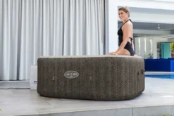 Bestway Lay-Z-Spa Cabo HydroJet Opblaasbare Spa - 6 Persoons 19 Bestway Lay-Z-Spa Cabo HydroJet Opblaasbare Spa - 6 Persoons -Spa Verwennerij 150dpi 60167 0283 ls web pl001 pl002