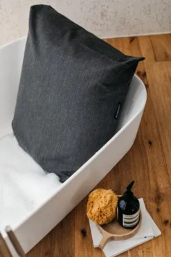 Badesofa Badkussen - Antraciet - M -Spa Verwennerij badesofa antraciet 1