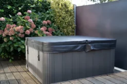 W'eau Spa Cover 240 X 240 Cm - Radius 18 Cm -Spa Verwennerij kopie van laj00058 3